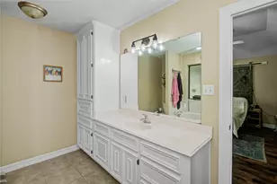 1000 Cardinal Dr, Richwood, TX 77566 - Photo 22