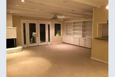 8615 Ferris Drive, Houston, TX 77096 - Photo 4