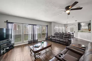 10622 Alderford Ct, Houston, TX 77070 - Photo 6