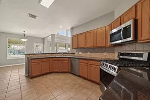 1313 Plymouth Rock Ln, Seabrook, TX 77586 - Photo 6