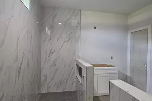 1303 Red Fox Dr, Houston, TX 77532 - Photo 16