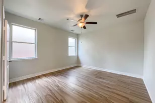 18813 Genova Bay Ct, New Caney, TX 77357 - Photo 4