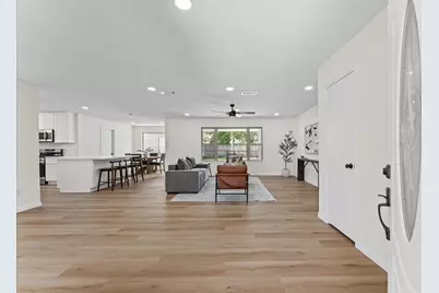 2914 Riata Lane, Houston, TX 77043 - Photo 10