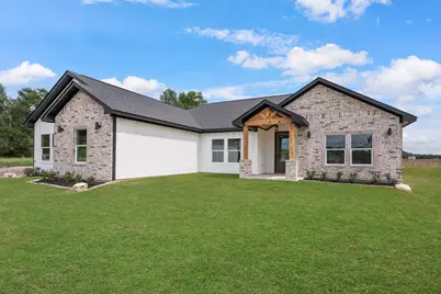 4432 Collton Lane, Franklin, TX 77856 - Photo 1
