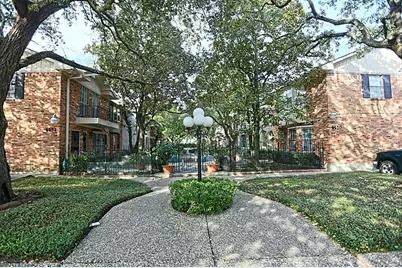 5530 Holly Street #F, Houston, TX 77081 - Photo 32