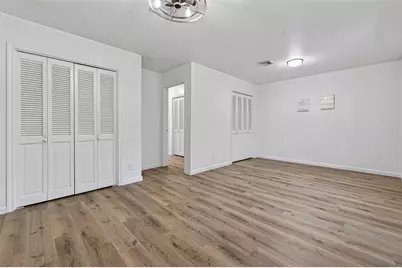 5530 Holly Street #F, Houston, TX 77081 - Photo 28