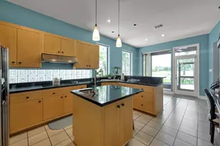 102 Wedgewood Dr W, Montgomery, TX 77356 - Photo 18