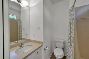102 Wedgewood Dr W, Montgomery, TX 77356 - Photo 34