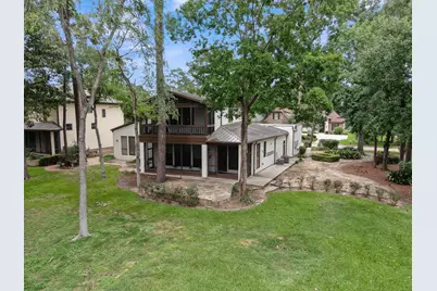 102 Wedgewood Drive W, Montgomery, TX 77356 - Photo 2