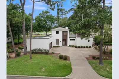 102 Wedgewood Drive W, Montgomery, TX 77356 - Photo 1