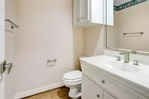 2004 Nantucket Dr, Houston, TX 77057 - Photo 22