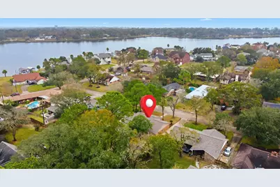 114 Wyndwood Drive, Seabrook, TX 77586 - Photo 6