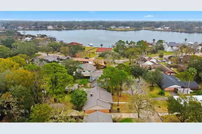 114 Wyndwood Drive, Seabrook, TX 77586 - Photo 36