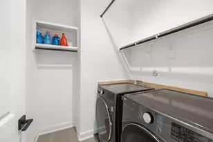 817 W 19th St, Houston, TX 77008 - Photo 22