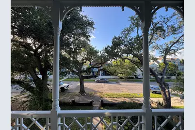 3215 Avenue P 1/2, Galveston, TX 77550 - Photo 26