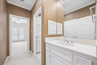 1721 Nantucket Drive #2, Houston, TX 77057 - Photo 10