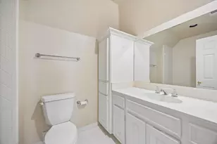 1721 Nantucket Dr, Houston, TX 77057 - Photo 12