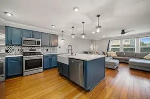 8015 Narrow Brook Way, Houston, TX 77016 - Photo 6