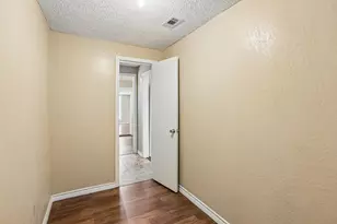 2606 2nd Ave N, Texas City, TX 77590 - Photo 24