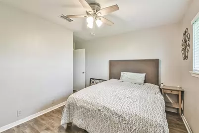 107 Sunset Heights Avenue, Dayton, TX 77535 - Photo 24