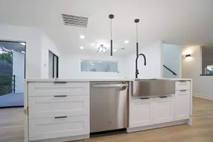 3510 Bellaire Blvd, Houston, TX 77025 - Photo 18