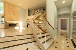 810 Ivy Wall Dr, Houston, TX 77079 - Photo 8