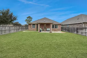 8806 Chapada Highlands Dr, Cypress, TX 77433 - Photo 6