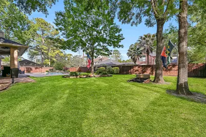 609 Forest Bend Lane, Friendswood, TX 77546 - Photo 48