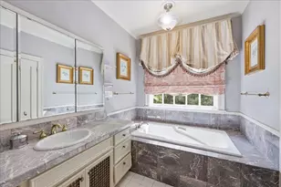 103 W Caldwood Dr, Beaumont, TX 77707 - Photo 14