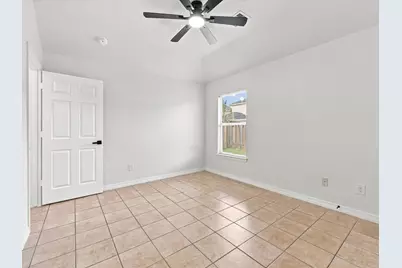 21139 Grandin Wood Court, Humble, TX 77338 - Photo 16