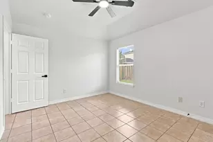 21139 Grandin Wood Ct, Humble, TX 77338 - Photo 16