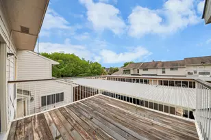 9314 Westwood Village Dr, Houston, TX 77036 - Photo 30
