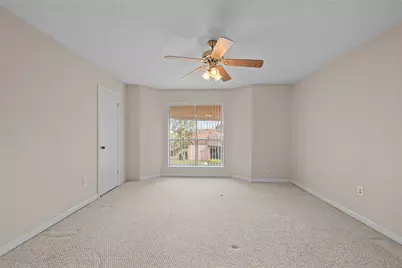 1303 Town Circle #4, Baytown, TX 77520 - Photo 18