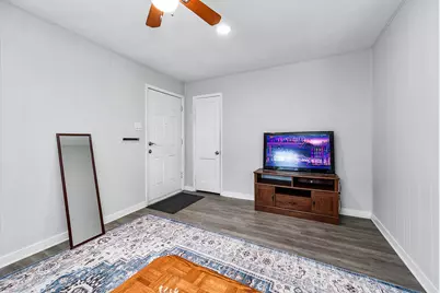218 Hoffman Street #A, Houston, TX 77020 - Photo 6