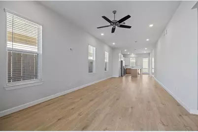 2505 S Houston Avenue, Pearland, TX 77581 - Photo 4