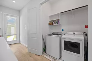 2505 S Houston Ave, Pearland, TX 77581 - Photo 18