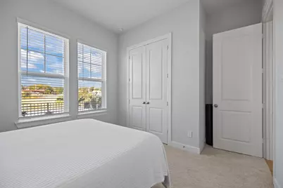 2505 S Houston Avenue, Pearland, TX 77581 - Photo 14