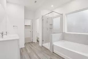 1055 Llano Trl, Dayton, TX 77535 - Photo 22
