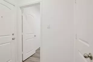 1055 Llano Trl, Dayton, TX 77535 - Photo 10