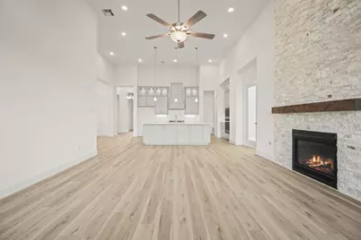 929 Wormwood Drive, League City, TX 77573 - Photo 4