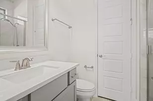 929 Wormwood Dr, League City, TX 77573 - Photo 18