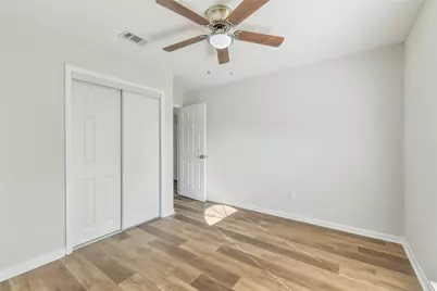 4842 Porter Ridge Drive, Houston, TX 77053 - Photo 16