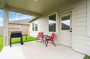 8414 Bay Rdg Cir, Baytown, TX 77523 - Photo 32