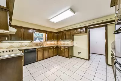 5731 Timbers Trail Drive, Humble, TX 77346 - Photo 10