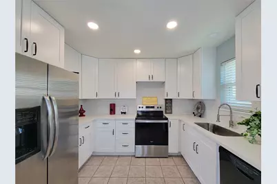 16704 Curlew Road, Jamaica Beach, TX 77554 - Photo 18