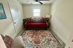 16704 Curlew Rd, Jamaica Beach, TX 77554 - Photo 6