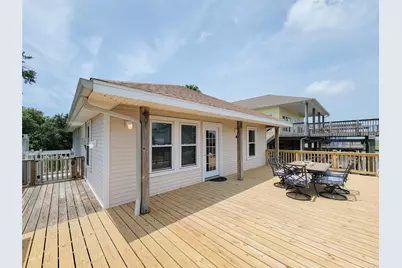 16704 Curlew Road, Jamaica Beach, TX 77554 - Photo 6
