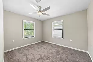 5225 Longmeadow St, Houston, TX 77033 - Photo 20