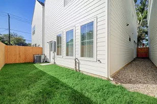 9408 McGallion Rd, Houston, TX 77076 - Photo 18