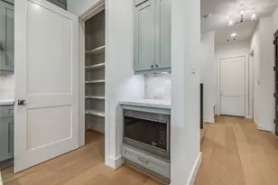 2327 Richton St, Houston, TX 77098 - Photo 16